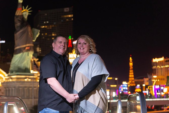 1 Hour Private Limo Photo Tour - A one-hour photo ride through Las Vegas