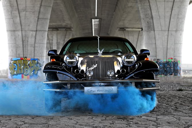 1 hour ride in vintage limousine - Is the price fair for one hour?
