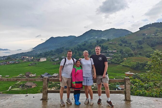 2-Day Sapa Trekking Tour from Hanoi by Luxury Limousine - Packing for Sapa’s changeable weather