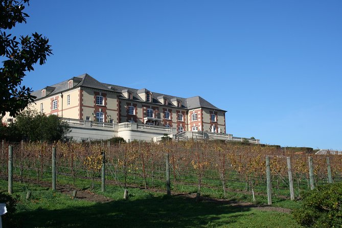 6-Hour Private Wine Country Tour of Napa in Lincoln MKT Limo (up to 8 people) - Who should book this Napa experience?