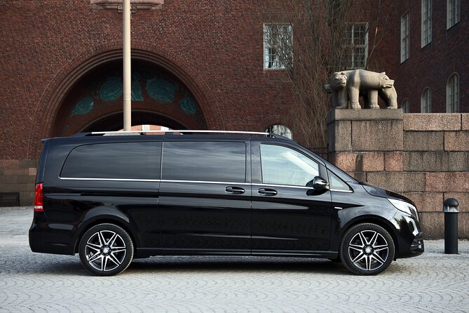 Airport Limousine Transfer: Arlanda Airport to Stockholm City 1-7 Passengers - Is $228.10 a fair price?