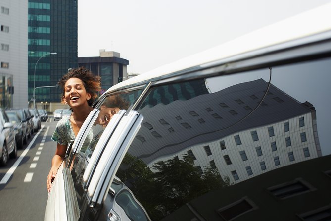 Airport Luxury departure ride from NYC Hotels by Limousine or SUV - Key points at a glance