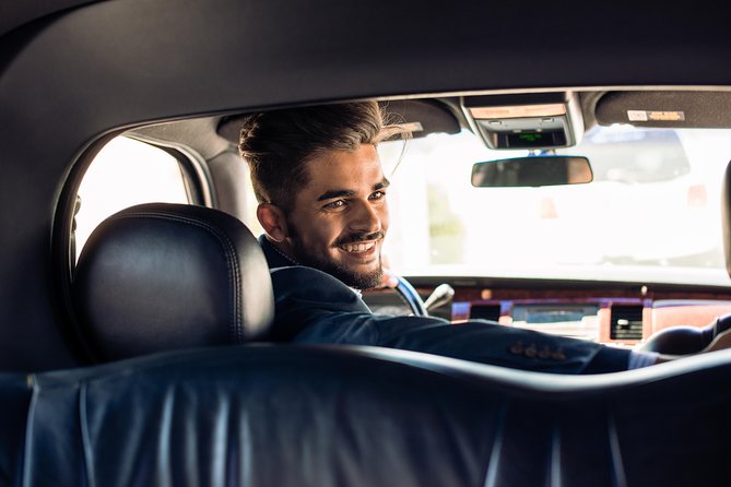 Airport Luxury departure ride from NYC Hotels by Limousine or SUV - What the pickup feels like in practice