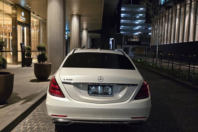 Airport Transfers - Chauffeur Car & Limo Services of Melbourne - The Human Side of the Service