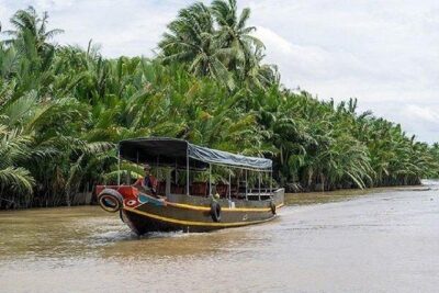 BIG BOSS private LIMOUSINE DAY TRIP TO MEKONG DElTA