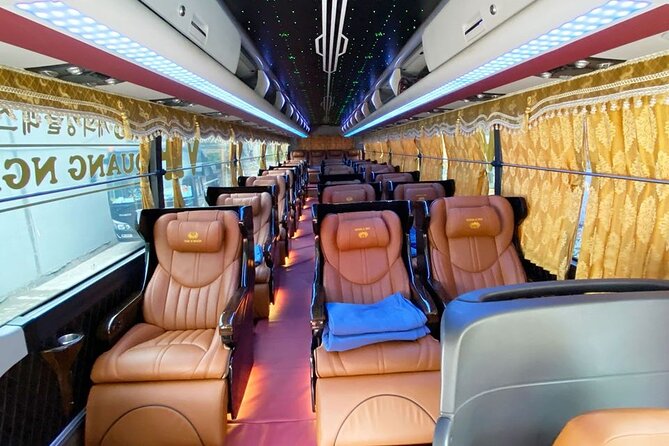 Bus ticket Hanoi to Ha Giang: Sleeping - Limousine - Cabin Bus - Six hours on the expressway, with limited stops