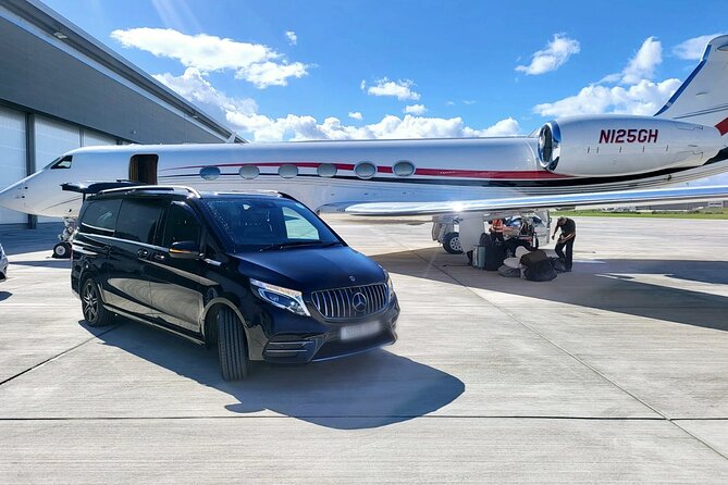 Chauffeur Limo Service From Heathrow Airport to London any Hotels - A calmer first hour in London