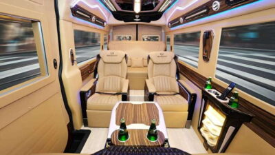 Ba Na Hills and Golden Bridge Limousine Tour