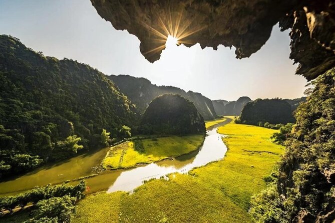 Daily Limousine Bus: From Ninh Binh to Hanoi - Who should choose this transfer?
