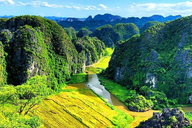 Daily Limousine Bus Transfer from Hanoi to Ninh Binh or Return - Communication can make or break the experience