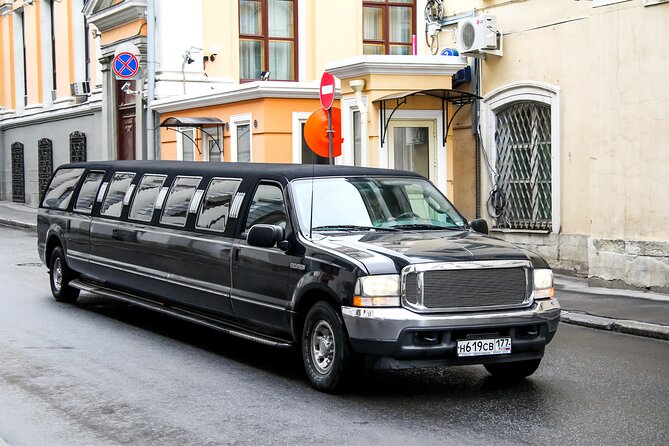 Dallas Best of Shopping Malls in the Luxury Private Limousine - What the Private Limousine Adds