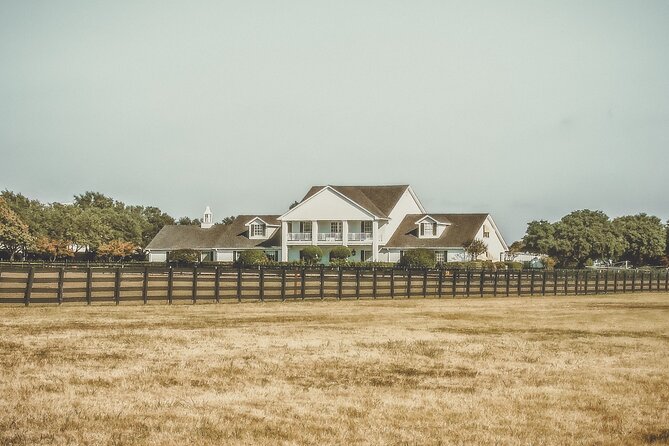 Dallas Southfork Ranch Private Limousine Tour - Service details and vehicle rules