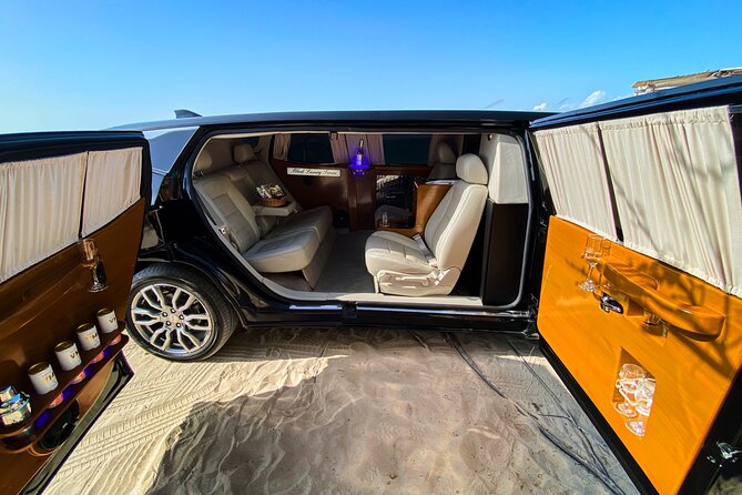 Deluxe GMC Limousine from CUN Airport to Cancun Hotel Zone - What the $134 price really buys