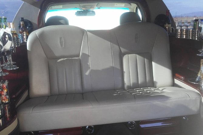 Deluxe Los Angeles 5-Hour Limo Tour with Drinks Included - Santa Monica Pier and the Pacific coast