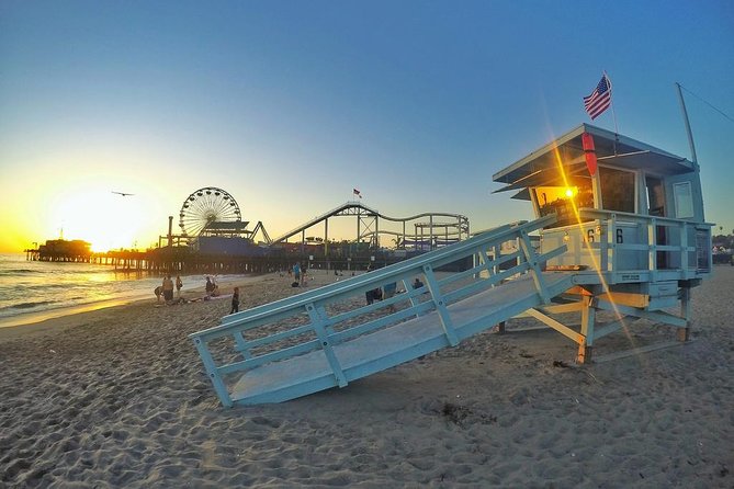Deluxe Los Angeles 5-Hour Limo Tour with Drinks Included - Sunset Strip and the Hollywood stories between the landmarks