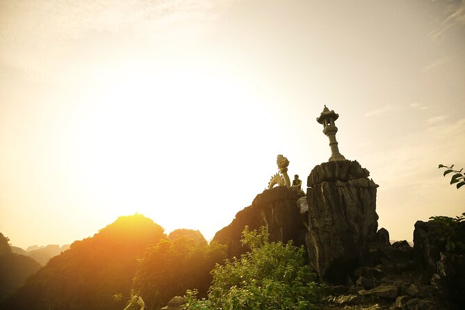 Deluxe & Small Group Hoa Lu Tam Coc Mua Cave Full Day Tour - Limousine Transfer - Cycling through the village area