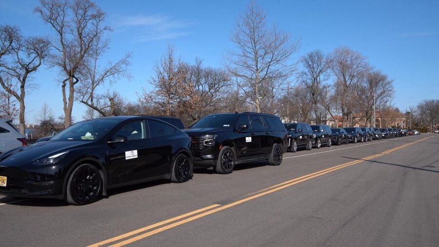 Express Limo Inc. - Hourly booking for a flexible day