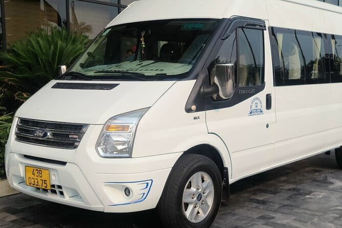 From Da Nang Airport to Hoi An Limousine Transfer Shuttle - Comfort details that matter after a flight