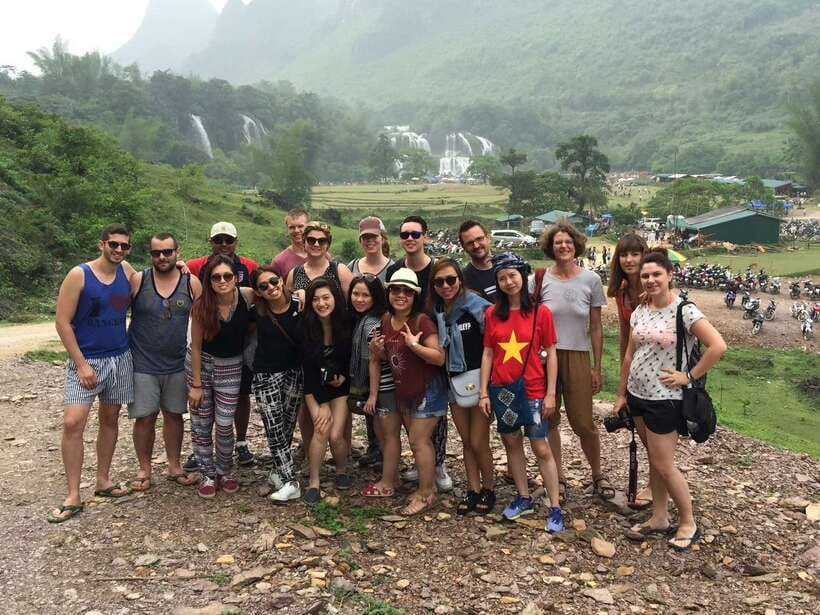 From Hanoi: 2-Day Sapa Trek Tour - Luxury Limousine Transfer - What happens if you cannot manage day two?