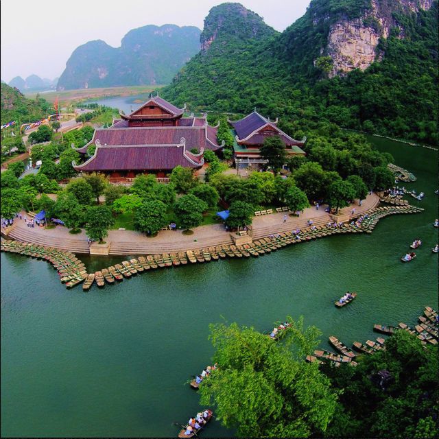 From Hanoi: Hoa Lu-Trang An-Mua Cave Luxury Trip w/Limousine - A long day from Hanoi to Ninh Binh