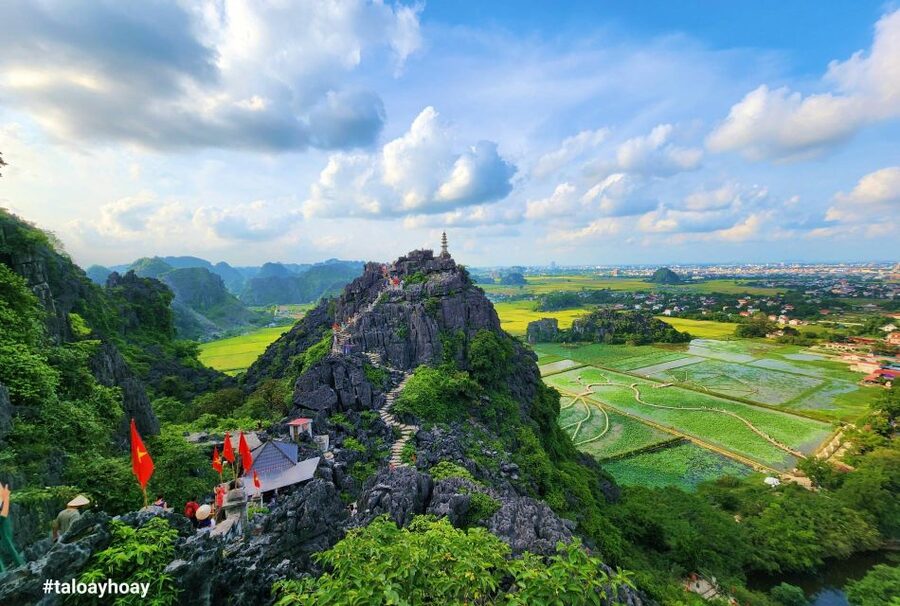 From Hanoi: Hoa Lu-Trang An-Mua Cave Luxury Trip w/Limousine - Cycling through a local village