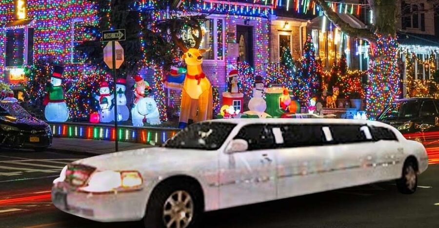 From Manhattan: Private Brooklyn Christmas Tour by Limousine - Leaving Manhattan for Dyker Heights