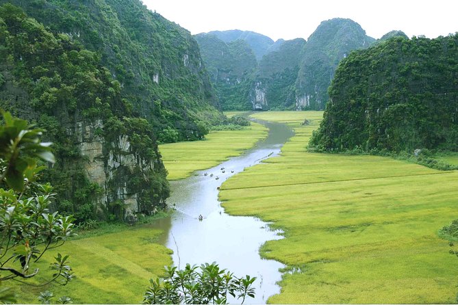 Full day Hoa Lu, Tam Coc and Mua Cave by Limousine from Hanoi - Why this Ninh Binh day trip works from Hanoi
