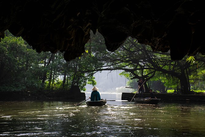 Full day Hoa Lu, Tam Coc and Mua Cave by Limousine from Hanoi - What the guide and group format add