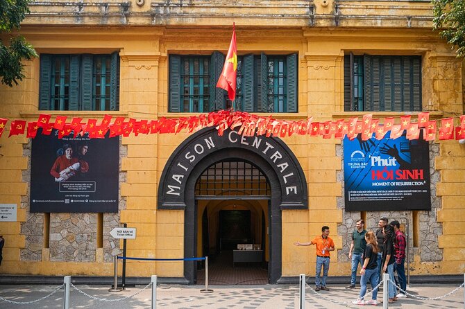 Full Day Tour in Hanoi City by Limousine Bus - Two hours with Vietnam’s ethnic cultures