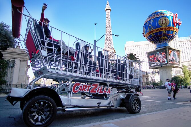 Giant Shopping Cart Limo Ride in Las Vegas - Why the time of day changes the experience