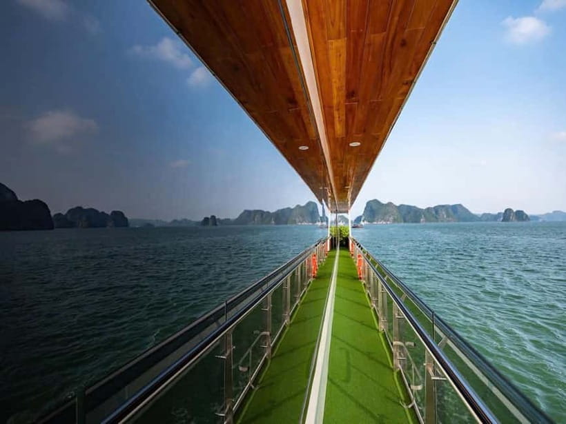 Ha Long Bay Cruise w/ Jacuzzi, Kayak & Limo from Hanoi - What the $60 price really covers