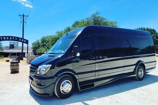 Half Day Wine Tour with Luxury Limousine in Austin - Three Texas wineries from one Austin pickup