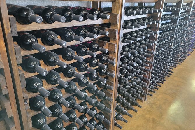 Half Day Wine Tour with Luxury Limousine in Austin - Bell Springs Winery: Hill Country scenery and live music