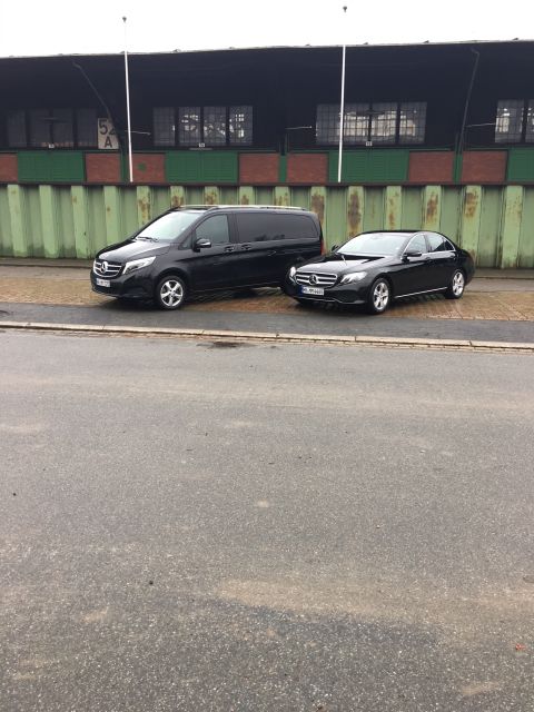 Hamburg: 3-Hour Limousine Tour with Driver-Guide - Seeing Hamburg when time is tight