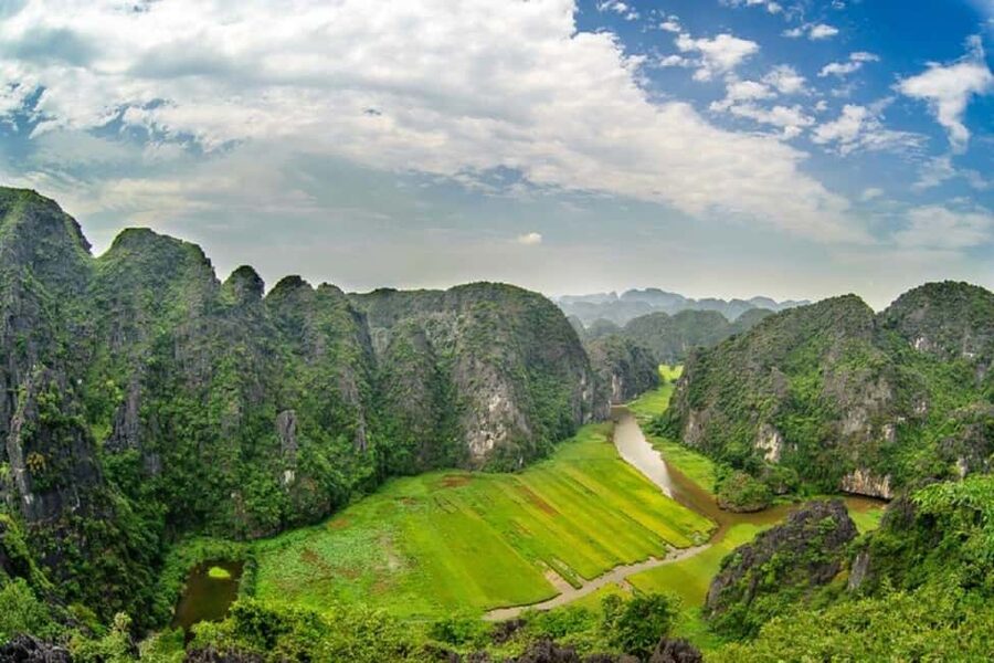 Hanoi: Full-Day Bai Dinh - Trang An & Mua Cave by Limousine - Key points to know before you book
