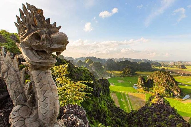 Hanoi - Hoa Lu - Tam Coc - Mua Cave - 1 Day / By Luxury Limousine & Small Group - Mua Cave and the climb to the viewpoint
