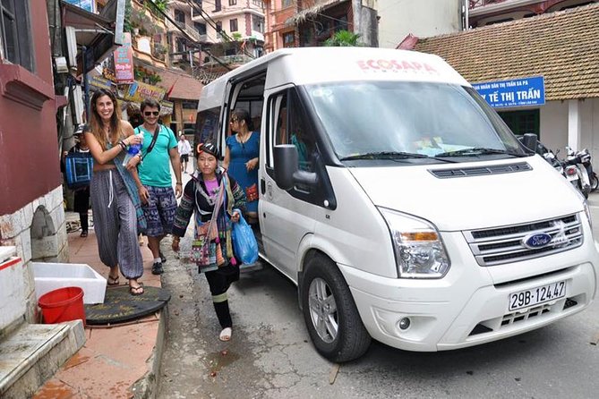 Hanoi - Sapa Luxury Limousine Daily Transfer - What the shared limousine ride is like
