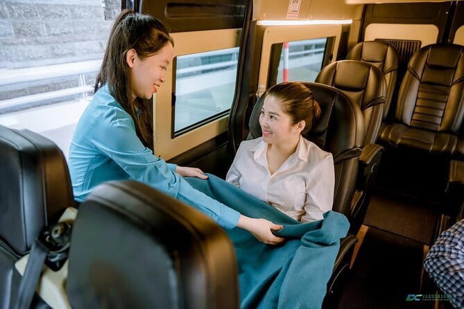 Hanoi to Halong Bay Limousine Bus Transfer - Key points to know before booking