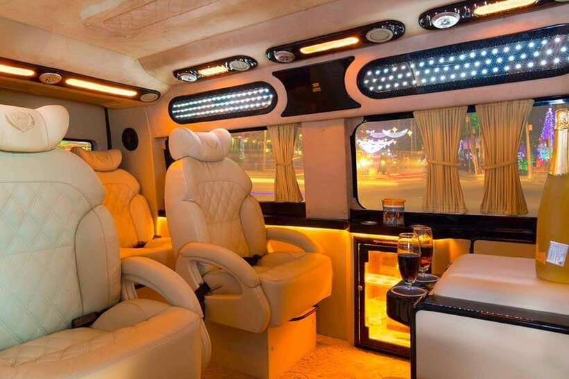 HCMC: Cu Chi Tunnels & Mekong Delta VIP Tour by Limousine - Why this day works for first-time visitors