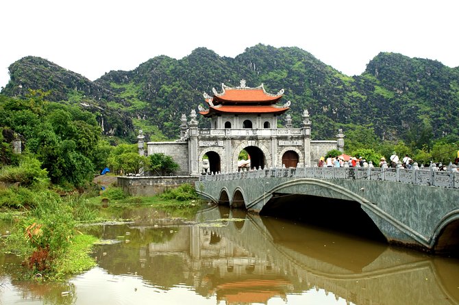 Hoa Lu - Tam Coc - Mua Cave day trip - Luxury limousine from Hanoi - Key points to know before booking
