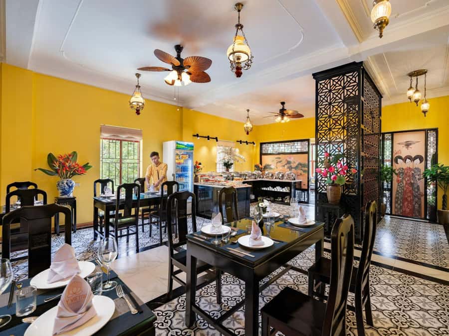 Hoa Lu - Tam Coc - Mua Cave / Limousine Transfer - My verdict on Hoa Lu, Tam Coc, and Mua Cave