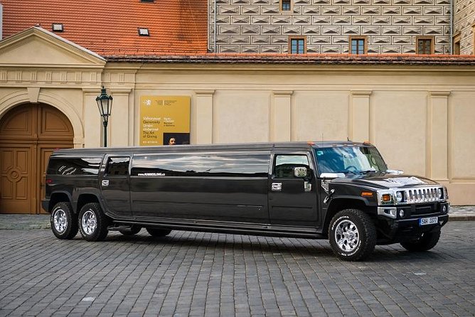 Hummer Limousine Airport Transfer - A Hummer instead of an ordinary airport van