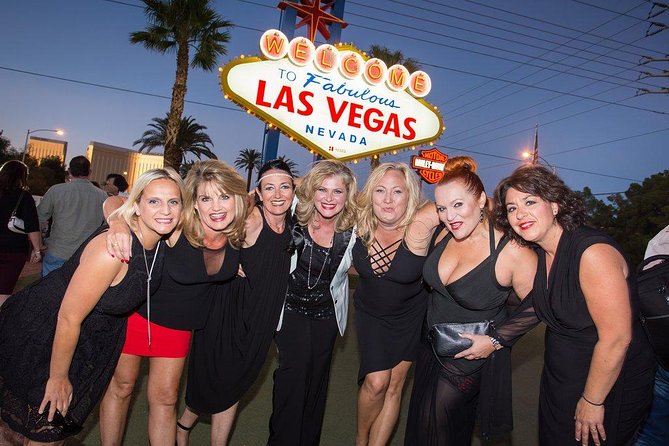 Las Vegas Strip by SUV Stretch Limo with Personal Photographer - New York-New York and the other Strip stops