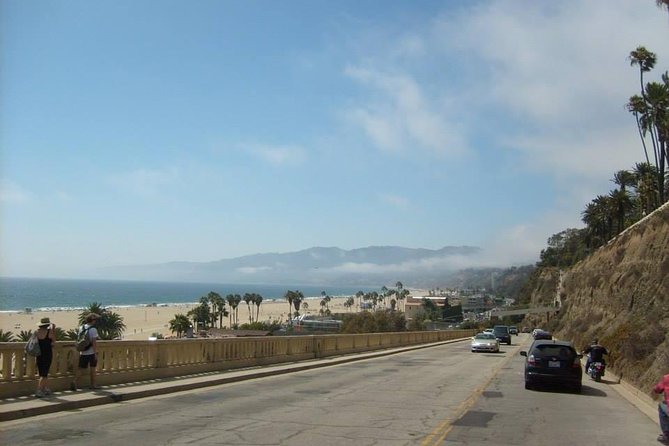 Limo Tour: Hollywood, Beverly Hills, Santa Monica, Venice, Malibu - Santa Monica Pier starts the coastal portion
