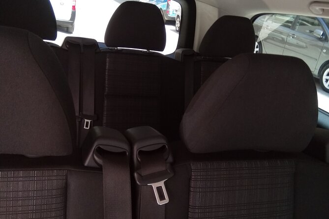 Limousine Service from Athens City to Acropolis. - Families, luggage, and comfort needs