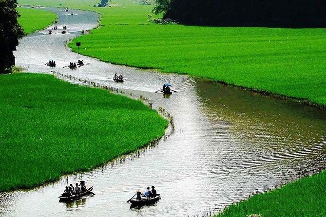 Luxury Hoa Lu - Tam Coc 1 Day Tour From Hanoi - By Limousine & Small Group - Hoa Lu, Vietnam’s former capital
