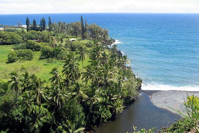 Maui: Road to Hana Luxury Limo-Van Tour with Helicopter Flight - Ke’anae Point and the old coastal Maui feel