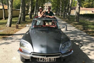 Médoc luxury wine tour aboard a Citroën DS Limousine Convertible