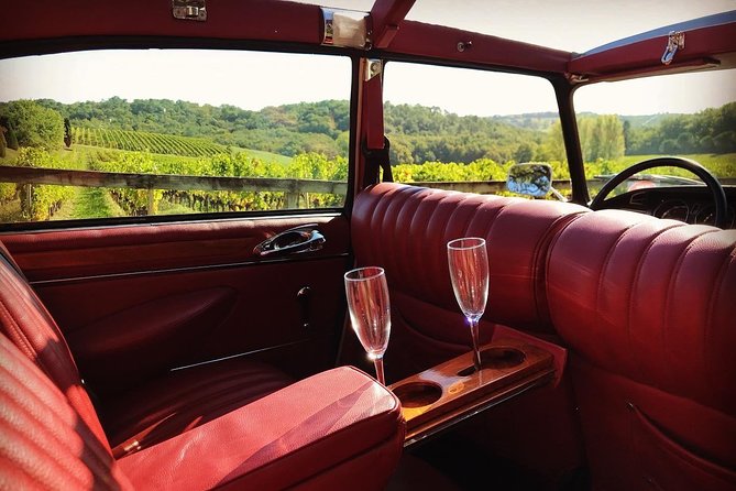 Médoc luxury wine tour aboard a Citroën DS Limousine Convertible - The full-day route and Bordeaux’s biggest names