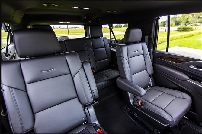 Nashville Limo Service and BNA Airport Transportation - Accessibility, service animals, and group needs